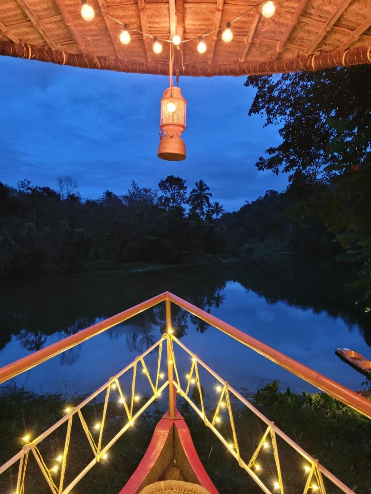 شقة Noah'S Nest Tree House تيكَدِيْ المظهر الخارجي الصورة